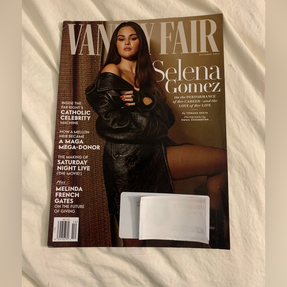 Vanity Fair Magazine Selena Gomez October 2024 GOOD / VERY GOOD CONDITION